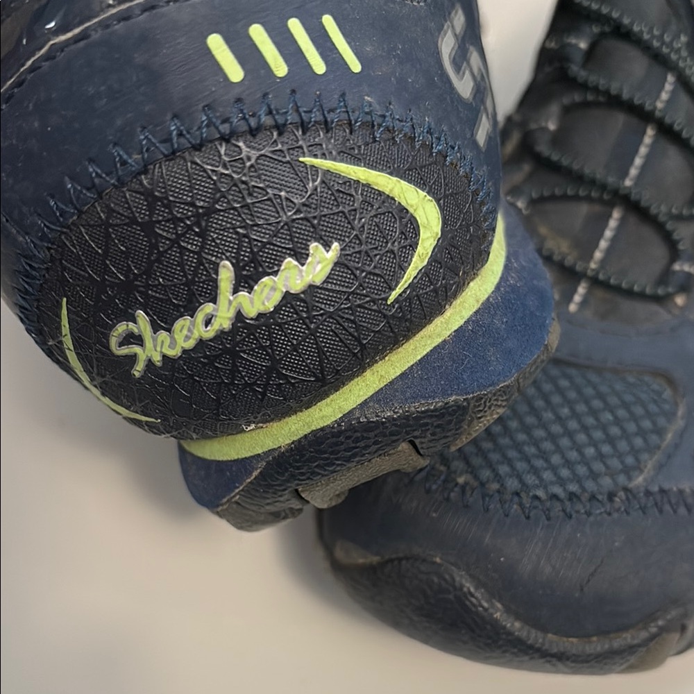 Womens Skechers Blue and Green Athletic Shoes - Picture 4 of 6